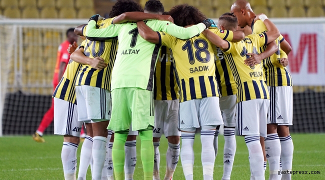 Fenerbahçe'de korona olan 3 isim belli oldu!