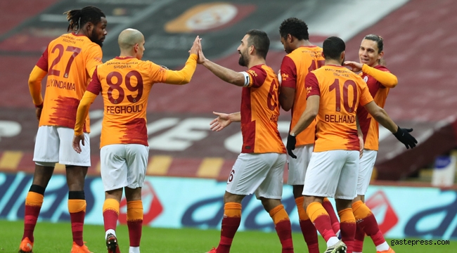Galatasaray, Göztepe karşısında 3 puanı 3 golle aldı!