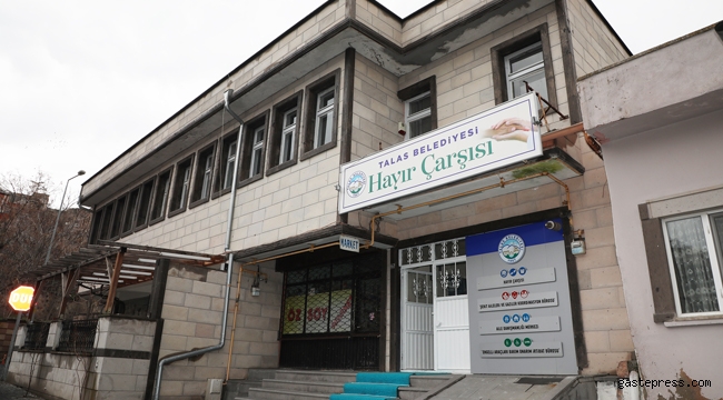 Kayseri Talas'da Hayır Çarşısı Alan El ile Veren El Arasında Köprü!