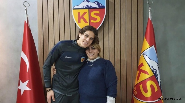 Kayserispor Başkanı Berna Gözbaşı'dan Gençlere Mücadeleden Yılmayın Mesajı!
