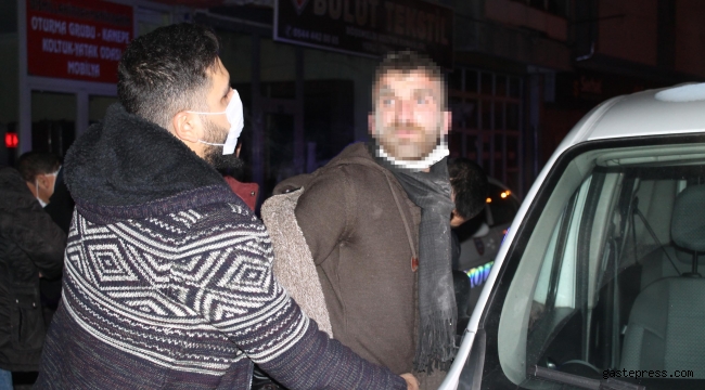 Polisin 'dur' ihtarına uymayan 2 şüpheli kovalamaca sonucu yakalandı!