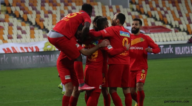 Yeni Malatyaspor evinde Kasımpaşa&#039;yı 2 penaltı golüyle mağlup etti!