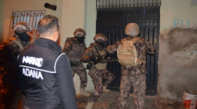 Adana’da ‘torbacı’ operasyonu: 18 gözaltı!