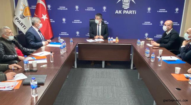 AK Parti Kayseri İl Başkanı Çopuroğlu’ndan İlçe Başkanları ve Belediye Başkanları ile İstişare Toplantısı!