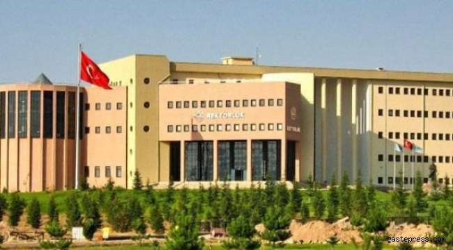 Erciyes Üniversitesi Öğrencileri Sınav Kararına Tepki Göstermeye devam ediyor!