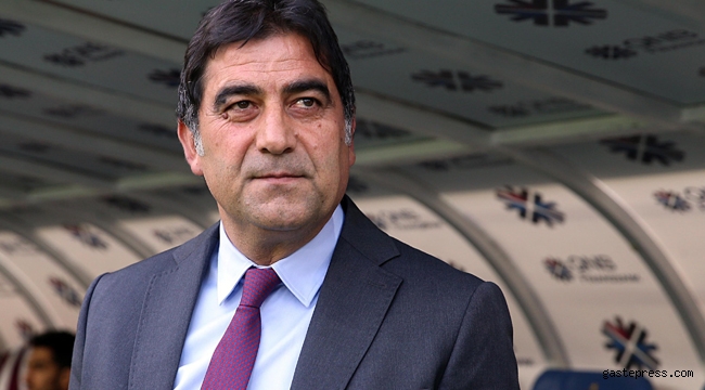 Göztepe Spor Kulübü, Ünal Karaman'la el sıkıştı!