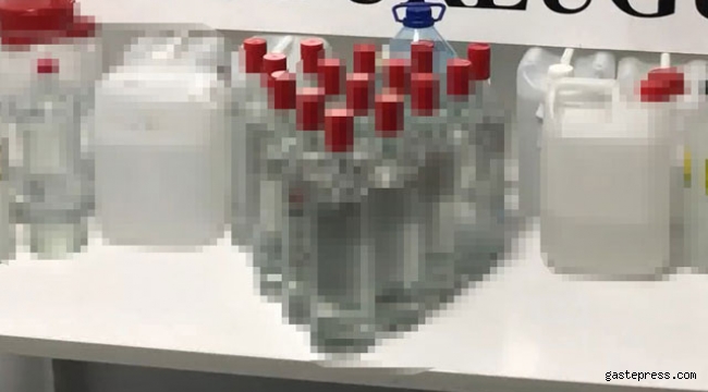 İzmir'de 2 kişi sahte içkiden hayatını kaybetti!