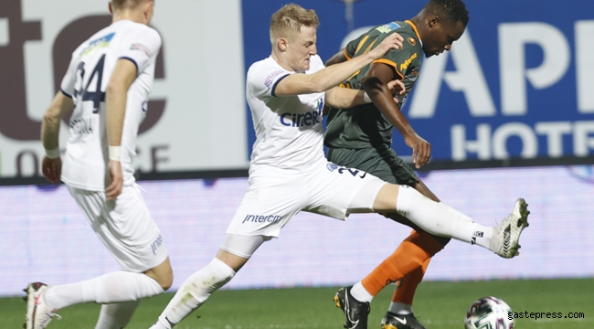 Kasımpaşa zirve takipçisi Alanyaspor'a darbe vurdu!
