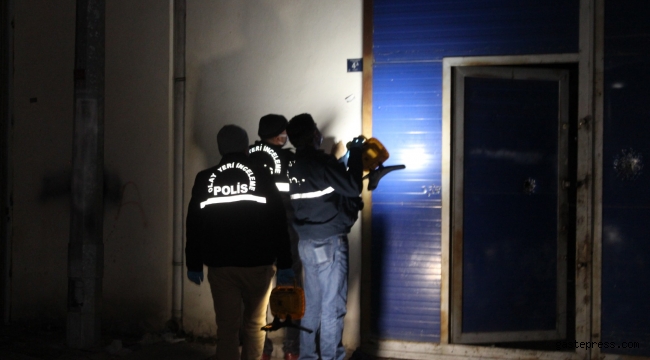 Kayseri'de işyeri kurşunlandı!