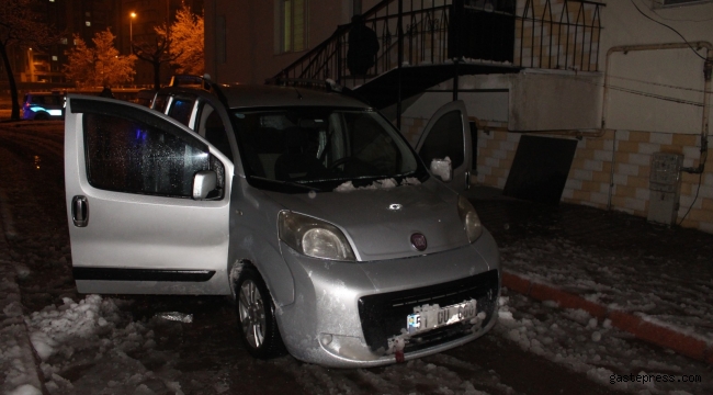 Kayseri'de polisin 'dur' ihtarına uymayan 3 şüpheli, aracı terk edip, yaya olarak kaçtı!
