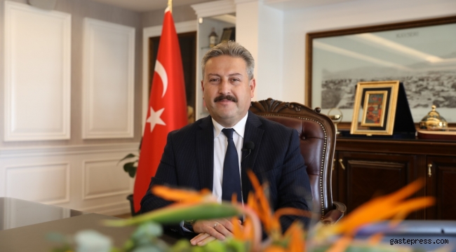 Pandemide Kayseri Melikgazi’den kültür-sanat hizmeti