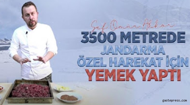 Şef Ömür Akkor, “Harekat İçin Yemek Yaptı “