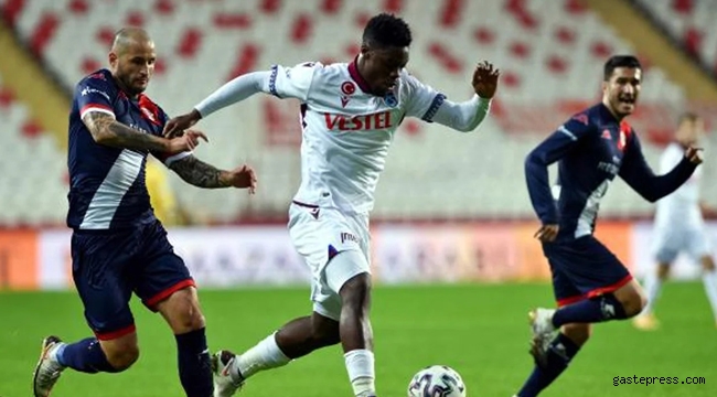 Trabzonspor, 10 Kişi Kalan Antalyaspor karşısında 1 puanı son dakikada kurtardı!