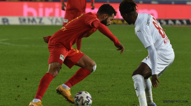 Yeni Malatyaspor - Sivasspor maçından berberlik çıktı!
