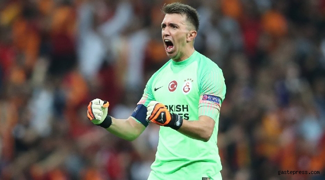 Galatasaray'ın kalecisi Muslera'dan yeni rekor!