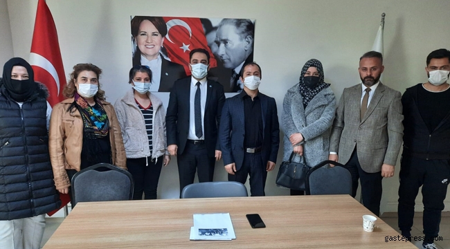 İYİ Parti Kayseri İl Başkanı Sebati Ataman Ücretli Öğretmenler Sorununu Gündeme Taşıdı!