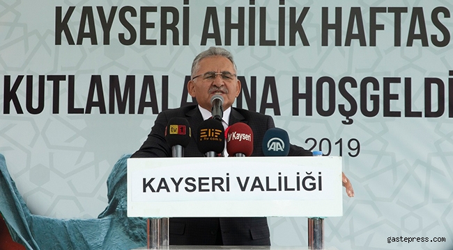 Kayseri Büyükşehir Belediye Başkanı Büyükkılıç, ''2021 Ahi Evran Yılını Esnaf Müzesi İle Taçlandıracağız''