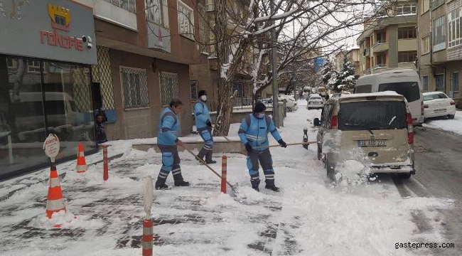 Kayseri Kocasinan Belediyesi Kar Mesaisinde!