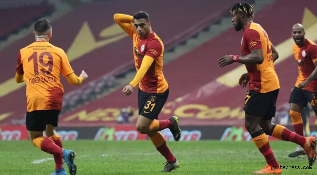 Mostafa atıyor Cimbom kazanıyor!