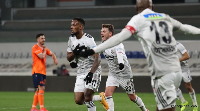 Başakşehir Beşiktaş maçındaki gol düellosunda kazanan Kartal oldu!