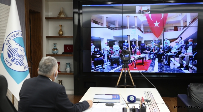 Başkan Büyükkılıç'tan Yaşlılara Sürpriz!