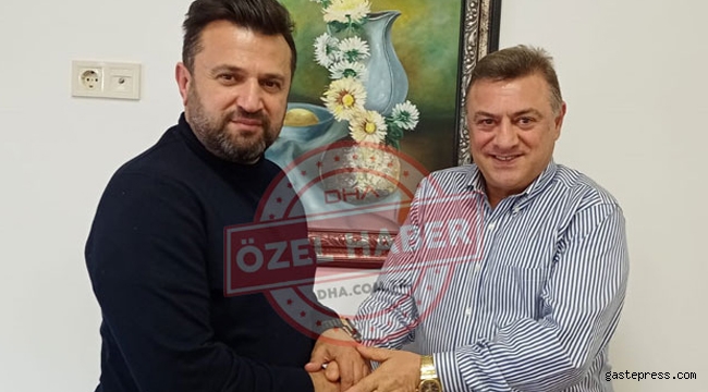 Ç. Rizespor Başkanı Kartal, Bülent Uygun ile el sıkıştı! 