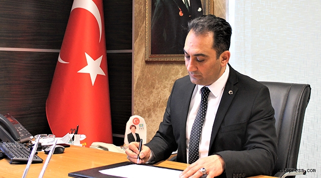 İYİ Parti Kayseri İl Başkanı Sebati Ataman, Ekmek bulamıyorsan, pasta ye, işin yoksa millet bahçesine …