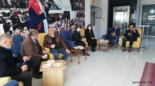 İYİ Parti Kayseri Teşkilatında Eski Yeni Tüm Üyeler Bir Araya Geldiler!