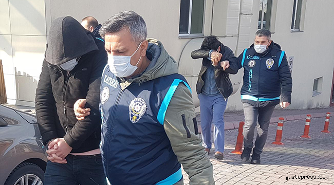 Kayseri'de fuhuş operasyonu: 4 gözaltı!
