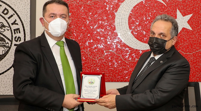 Kayseri Talas'da Başkan Yalçın, Boşnakları Ağırladı!