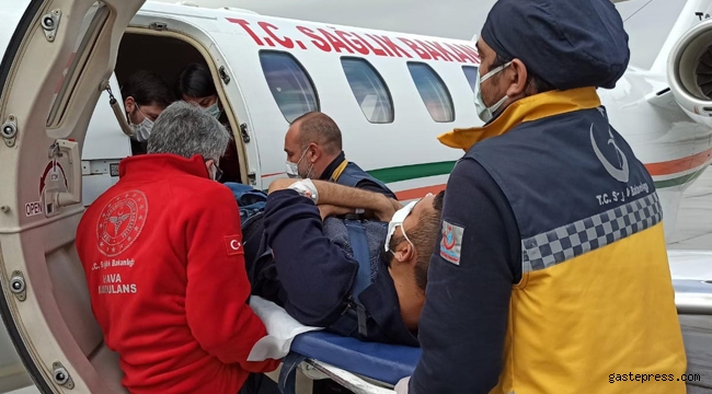 Kayserili genç, karaciğer nakli için ambulans uçakla Antalya'ya sevk edildi!