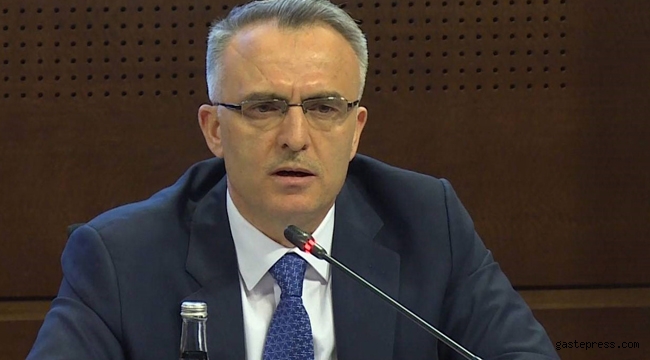 Merkez Bankası Başkanı Naci Ağbal gece yarısı görevden alındı!