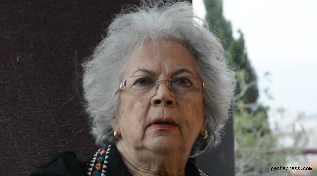Ünlü oyuncu Ayla Karaca koronavirüs nedeniyle hayatını kaybetti