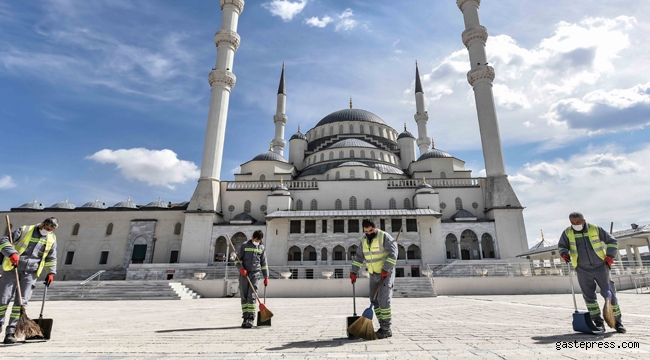 Ankara Büyükşehir'den Camilerde Temizlik Seferberliği!