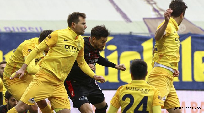 Ankara Derbisinde Gülen Taraf 2-1'lik Skorla Ankaragücü oldu!