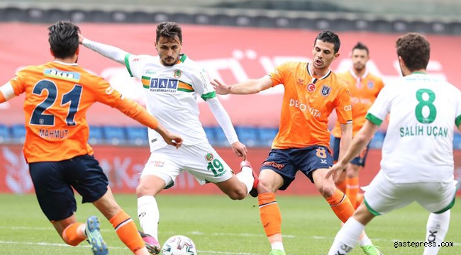Başakşehir - Alanyaspor maçında gol sesi ve kazanan çıkmadı!