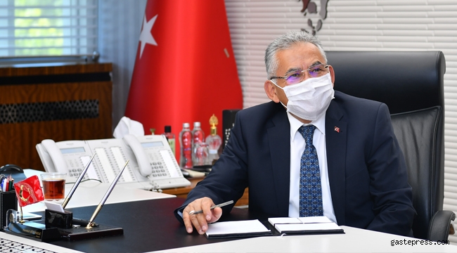 Kayseri'de Doktor Başkandan "Aşı" Açıklaması!