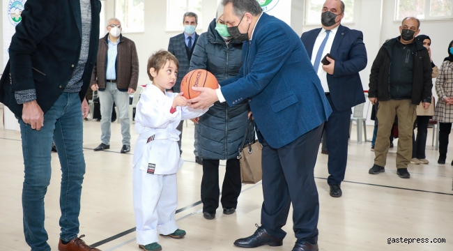 Kayseri Talas Belediye Başkanı Mustafa Yalçın Otizmli Gençlerle Buluştu!