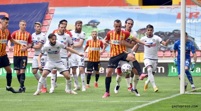 Kayserispor, Denizlispor maçındaki gol yağmurunda 3 puanı alan taraf oldu!
