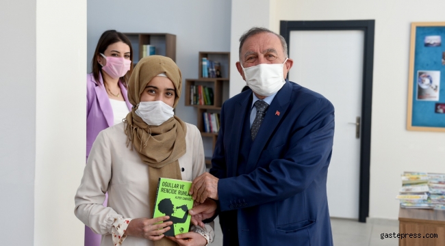 Seyhan Belediye Başkanı Akay’dan Bilgi Evi Müjdesi!