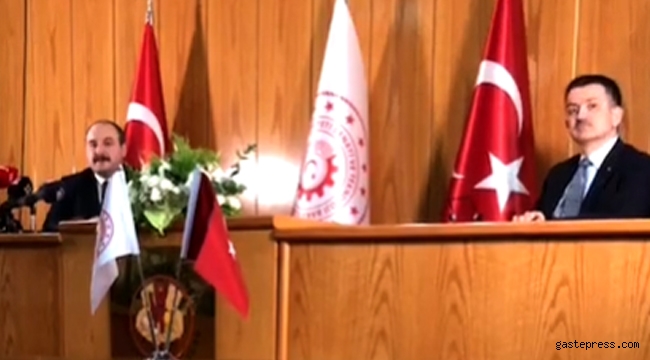 AA Muhabiri Musab Turan'dan bakanları şoke eden Sedat Peker sorusu!