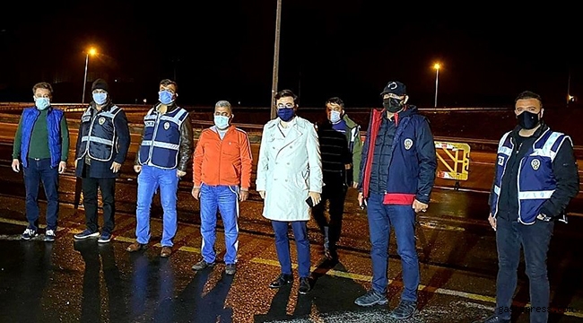 AK Partili Hüseyin Okandan'dan Polis Memurlarına sahur ziyareti!