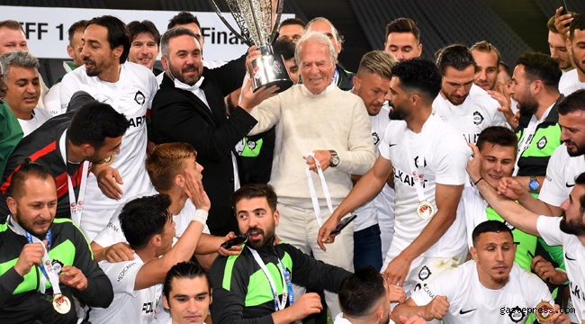 Altınordu'yu mağlup eden Altay Süper Lig'e geri döndü!