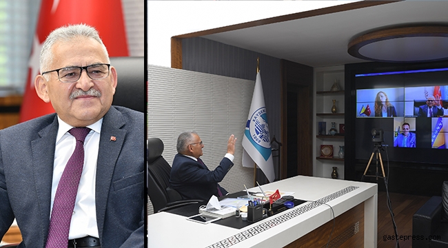 Başkan Büyükkılıç, Hem Büyükelçi Hem de Gorajde Başkanıyla Görüştü!