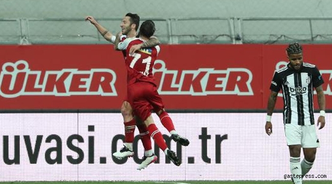 Beşiktaş'a bir darbe de Fatih Karagümrük'den geldi!