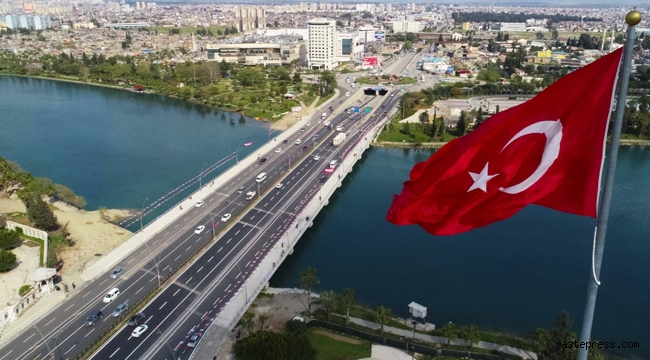 Büyükşehir çalışıyor, Adana daha yaşanabilir bir kent haline geliyor!