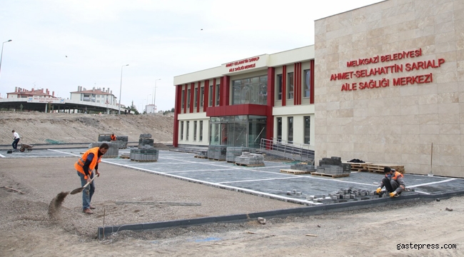 Kayseri Melikgazi Belediyesi İlçenin Dört Bir Yanında Hummalı Bir Çalışma Yürütüyor!