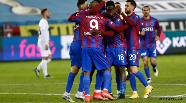 Konyaspor-Trabzonspor maçının başlama saati değişti!