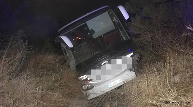 Niğde'de devrilen yolcu otobüsünde 1 kişi öldü, 10 kişi ise yaralandı!