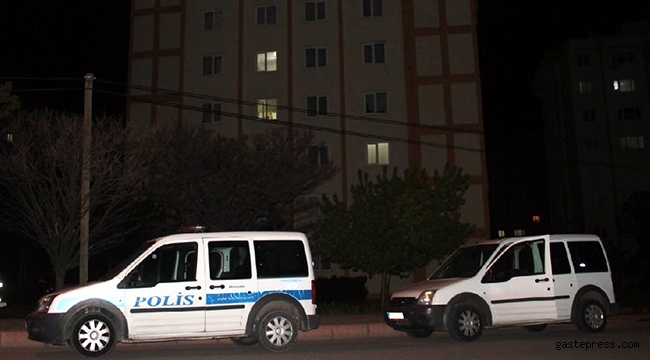 Pencereden düştü, hastanede hayatını kaybetti!